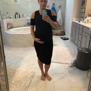 Black shoulder cut out maternity dress
